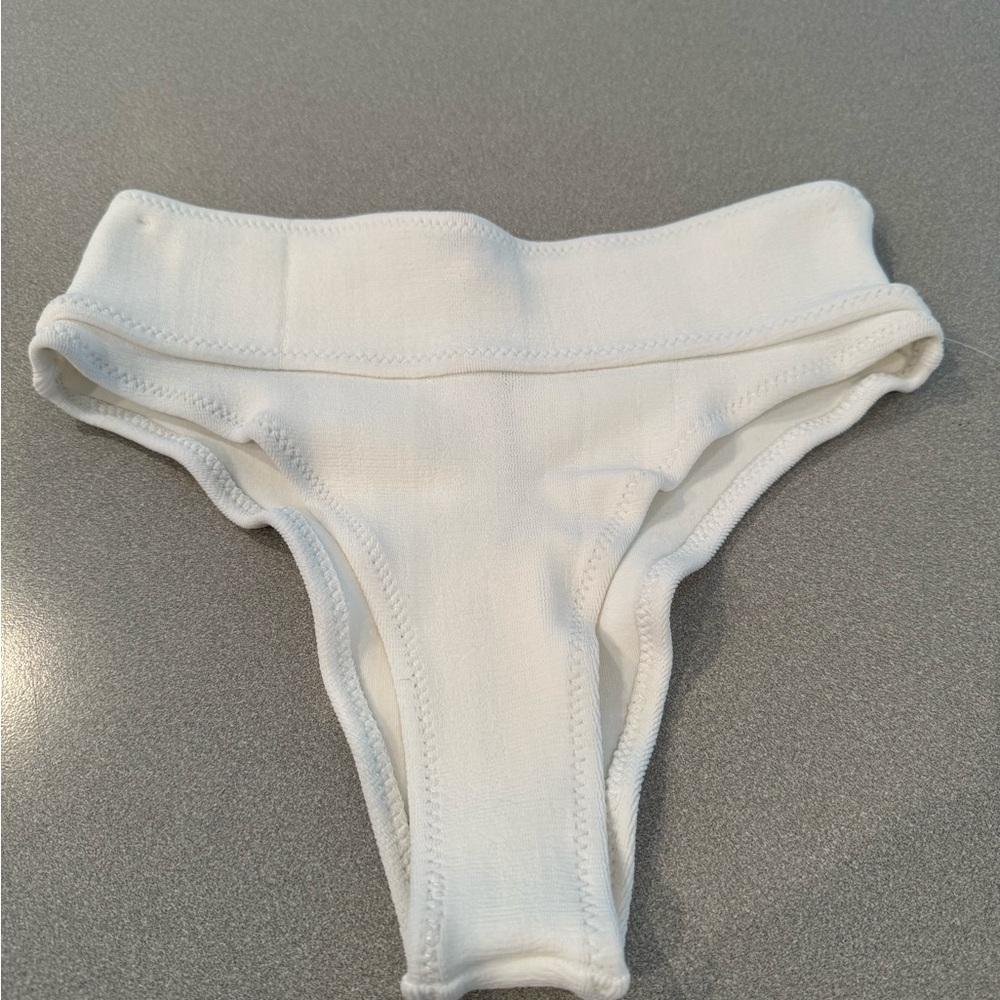 Bond-Eye Women’s bottom Swimsuit One Size